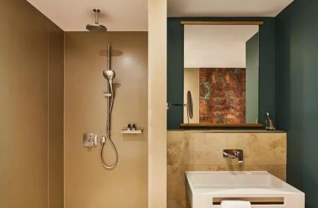 Indigo Dresden - Wettiner Platz, an IHG - 87