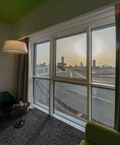 Park Inn by Radisson Dubai Motor City - 24