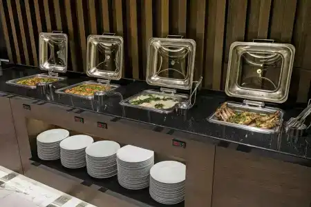 B Business & Spa - 26