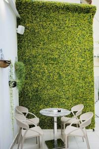 Golden City & Spa - 33