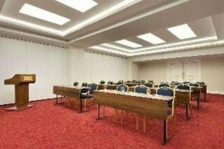 Ramada by Wyndham Yalova - 81