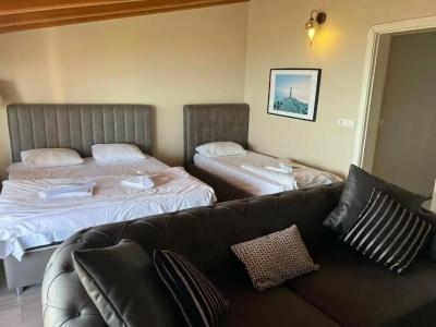 Cheers Lighthouse - 296