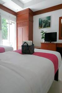 Naithon Beach Mansion - 171