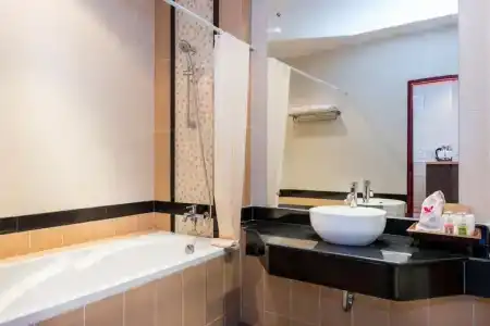 Nipa Resort, Patong Beach - SHA Extra Plus - 168