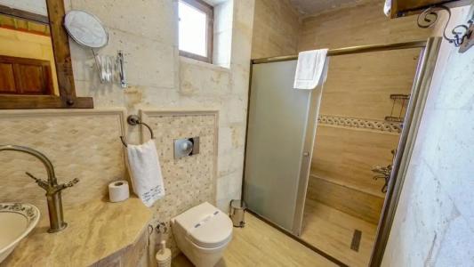 Hikmet's House - 169