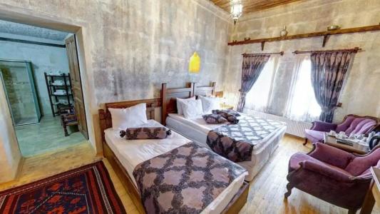 Hikmet's House - 106