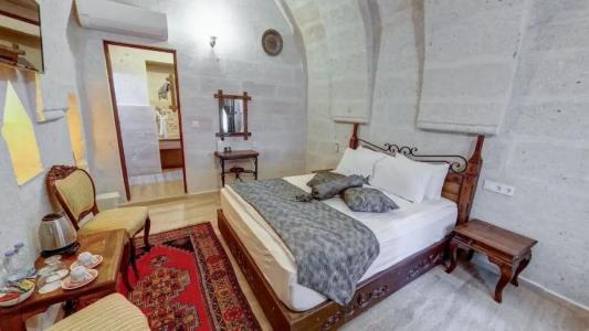 Hikmet's House - 131