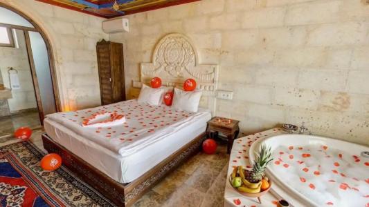 Hikmet's House - 125