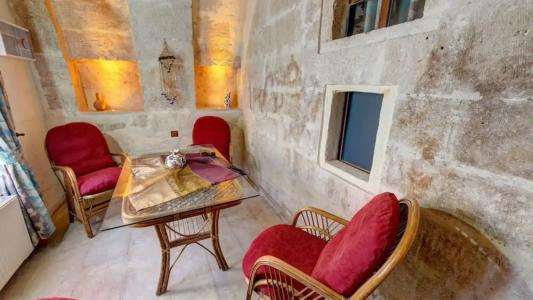 Hikmet's House - 146