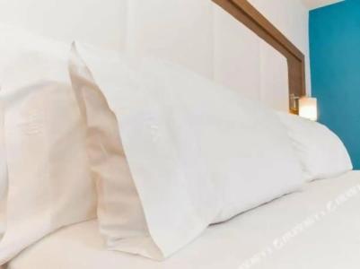 Holiday Inn Express Hollywood Walk of Fame, an IHG - 84