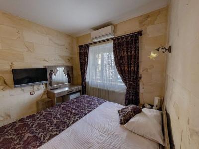 Yusuf Bey House - 136