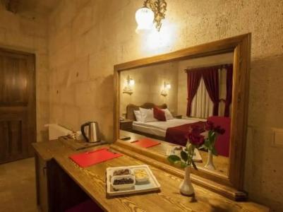 Magic Cave House - 339