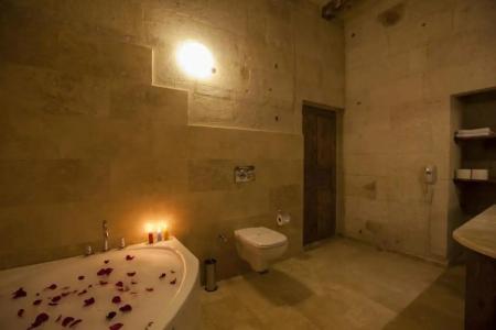 Magic Cave House - 421