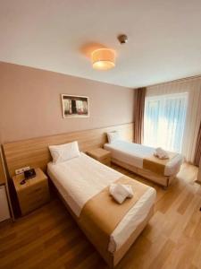Ottoman Luxury - 55