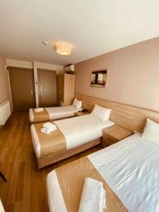 Ottoman Luxury - 137