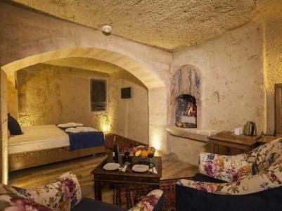 Magic Cave House - 343