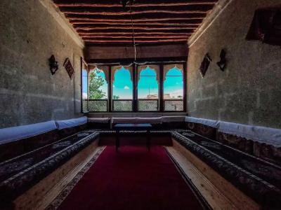 Hikmet's House - 111