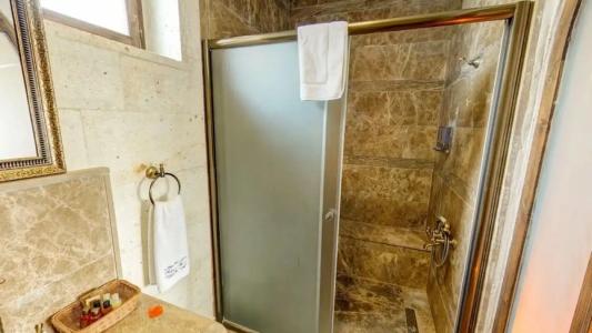 Hikmet's House - 127