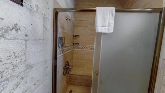 Hikmet's House - 166