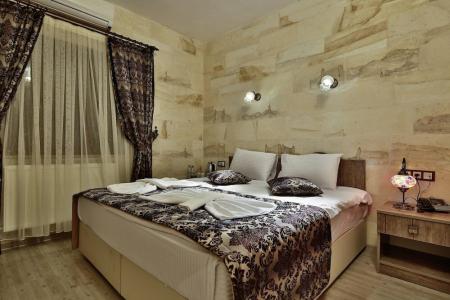 Yusuf Bey House - 105