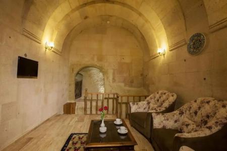 Magic Cave House - 123