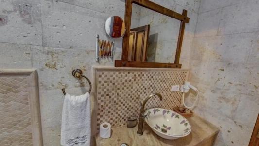 Hikmet's House - 164