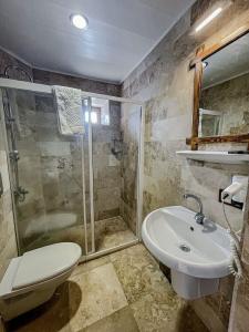 Yusuf Bey House - 138