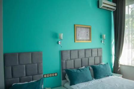 Tulip House - 216