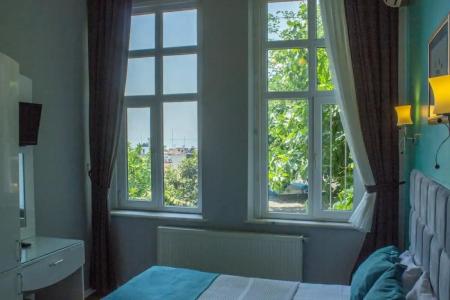Tulip House - 158