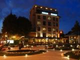 Panoramic Double room with old city view