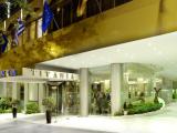 Standard Family with Atrium View Double room